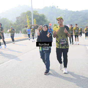 Runner Photo 6924583