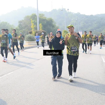 Runner Photo 6924586