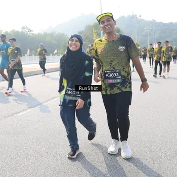 Runner Photo 6924592
