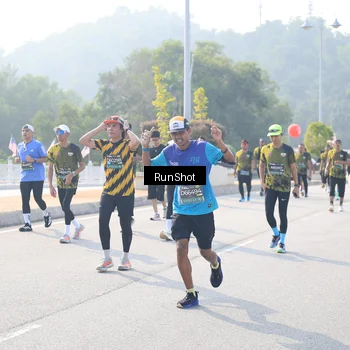 Runner Photo 6924606