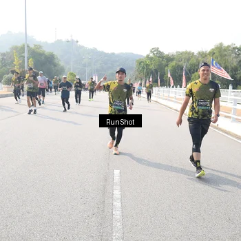 Runner Photo 6924993