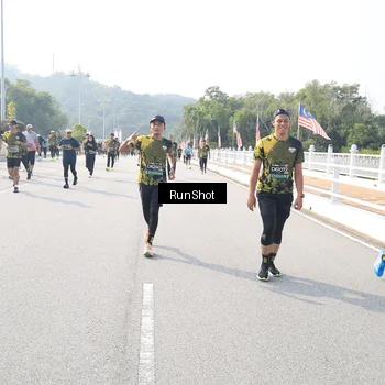 Runner Photo 6925004