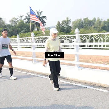 Runner Photo 6925200