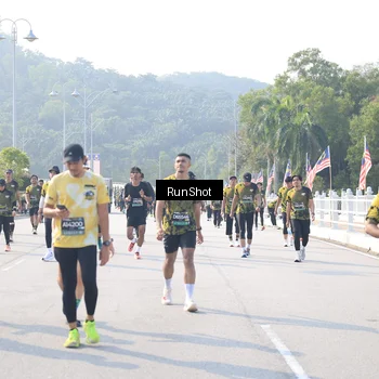 Runner Photo 6925240