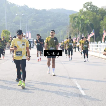Runner Photo 6925244