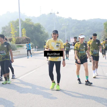 Runner Photo 6925258