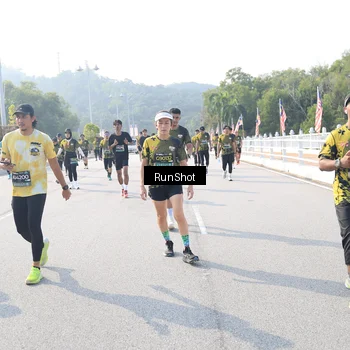 Runner Photo 6925260