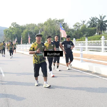 Runner Photo 6925261