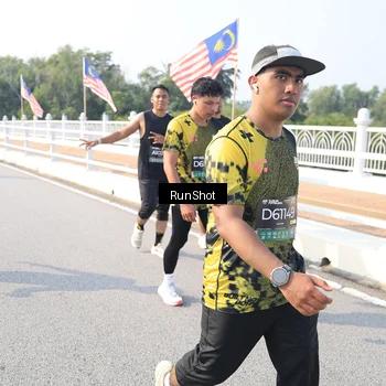 Runner Photo 6925274
