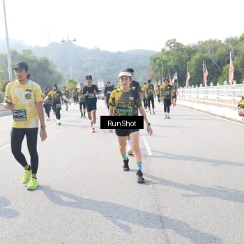 Runner Photo 6925275