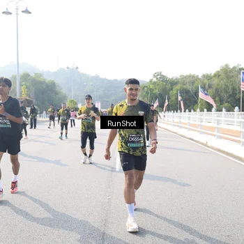 Runner Photo 6925281