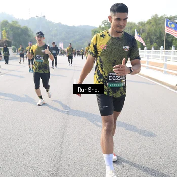 Runner Photo 6925285