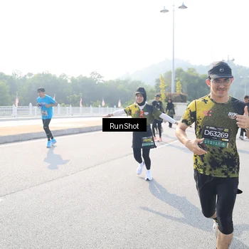 Runner Photo 6925291
