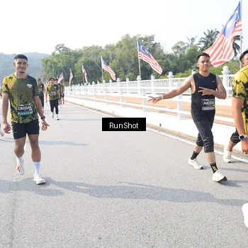 Runner Photo 6925300