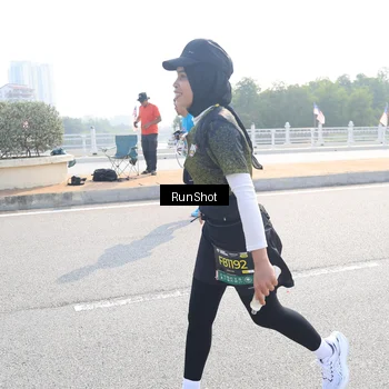 Runner Photo 6925308