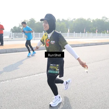 Runner Photo 6925313