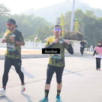 Runner Photo 6925320