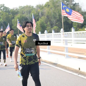 Runner Photo 6925322