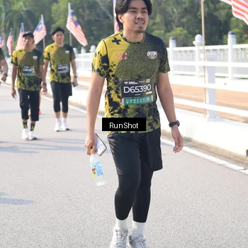 Runner Photo 6925324