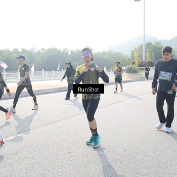 Runner Photo 6925333