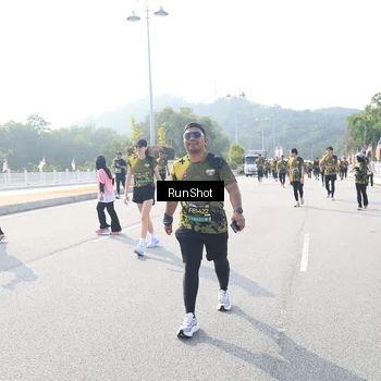 Runner Photo 6925348