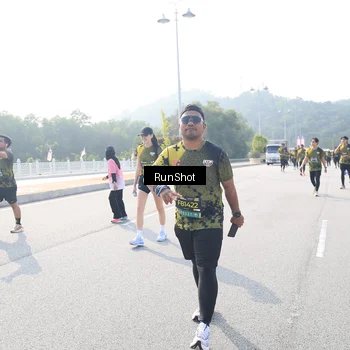 Runner Photo 6925351