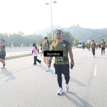 Runner Photo 6925352