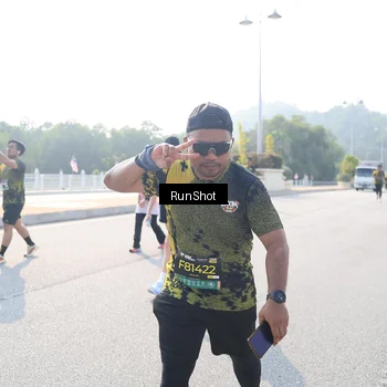 Runner Photo 6925355