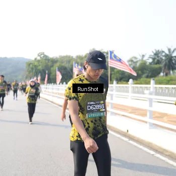 Runner Photo 6925365