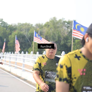 Runner Photo 6925368