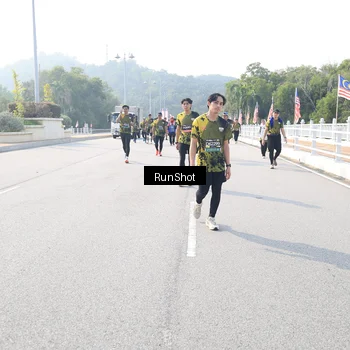Runner Photo 6925389