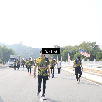 Runner Photo 6925403