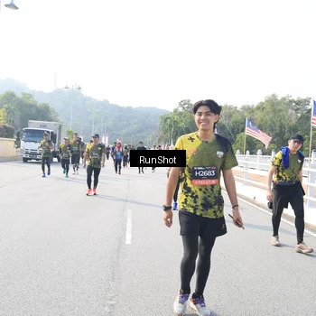 Runner Photo 6925413