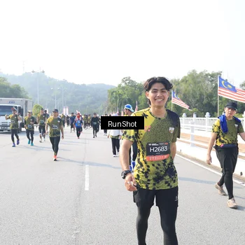 Runner Photo 6925418