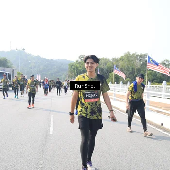 Runner Photo 6925419