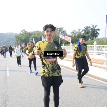Runner Photo 6925427