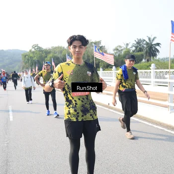 Runner Photo 6925430
