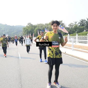 Runner Photo 6925433