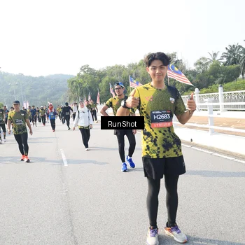 Runner Photo 6925434