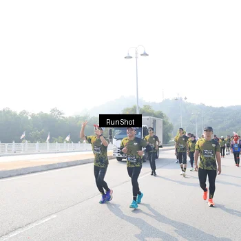 Runner Photo 6925440