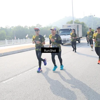 Runner Photo 6925451