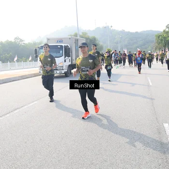 Runner Photo 6925457