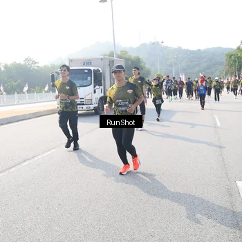 Runner Photo 6925458