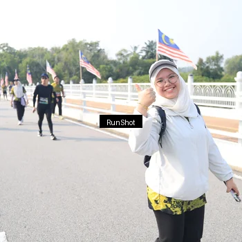 Runner Photo 6925480
