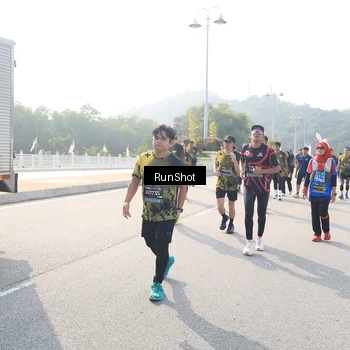Runner Photo 6925494