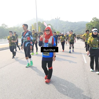 Runner Photo 6925516