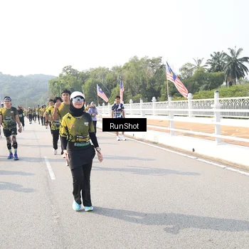 Runner Photo 6925518