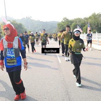 Runner Photo 6925521