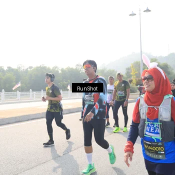 Runner Photo 6925524