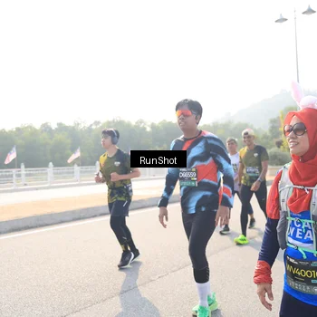 Runner Photo 6925544